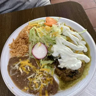 chile relleno plate with verde sauce