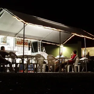 ramen and noodles, outside