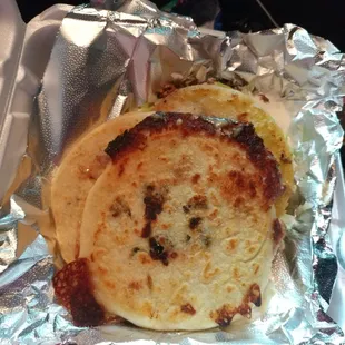 Fajita gordita, fajita con queso pupusa, Raja w/frijoles con queso pupusa