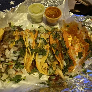 Beef fajita, tripa, chorizo, pollo, and pastor (L-R).  Yumssssss!!!!!