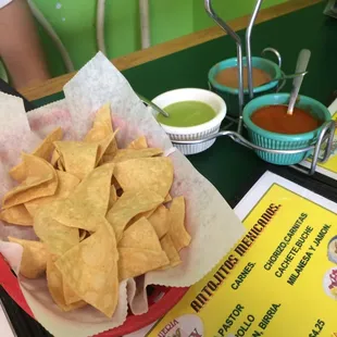 nachos, food