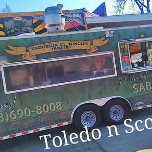 Hot n New full Dining ROOM Open