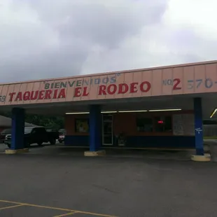 the entrance to the restaurant