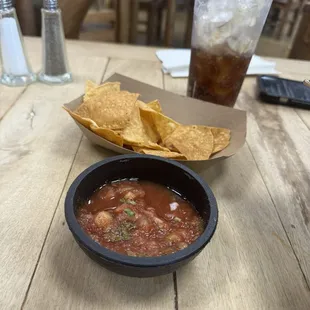Chips and salsa