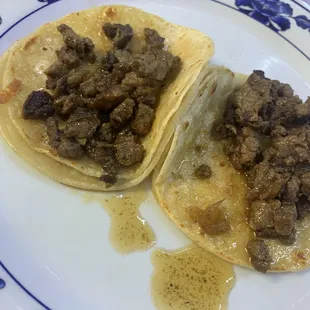 two tacos on a plate