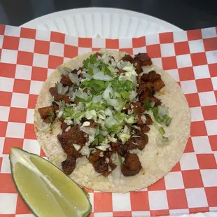 Al pastor taco