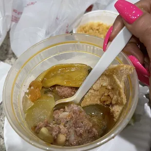 Albóndigas soup