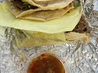 El Pollo Lico Restaurant