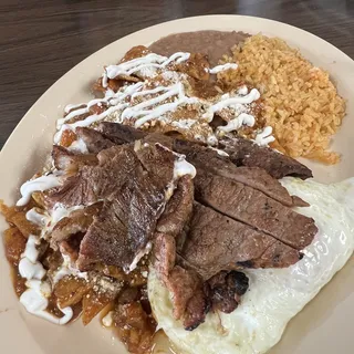 Chilaquiles with Sliced Grilled Steak