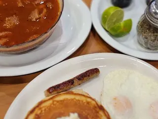 Loaded Cafe Restaurants Lawndale