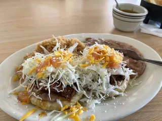 Dora's Restaurant