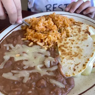 a plate of mexican food