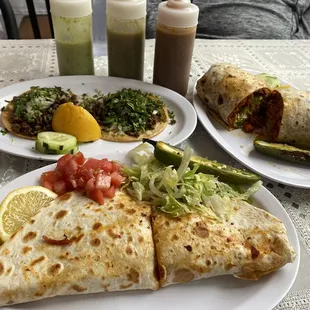 food, wraps, burrito, burritos and wraps