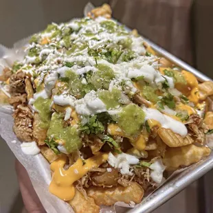 a tray of nachos