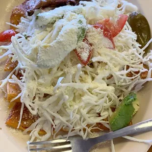 Enchiladas con huilota.