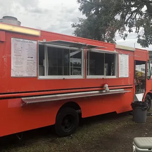 a red food truck