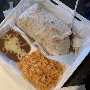 Pollo Burrito Dinner