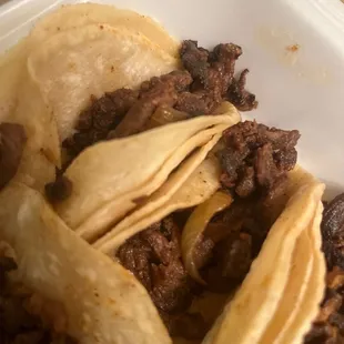 You can see the two tones in my meat if it was fresh or would all be the same color and sizzling.