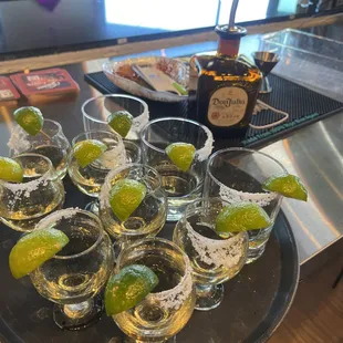 oysters, oysters and mussels, shellfish, food, mussels