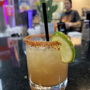 Una mas tamarindo margarita por favor