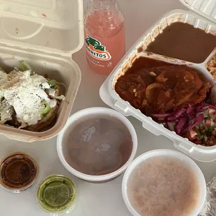 Chile relleno plate and sopes