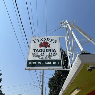 Flores Taqueria Sign