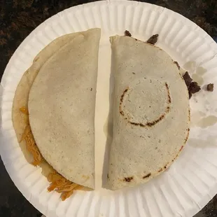 Chicken meat was pretty good carne asada was dry and bland.