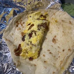 Bacon and egg taco