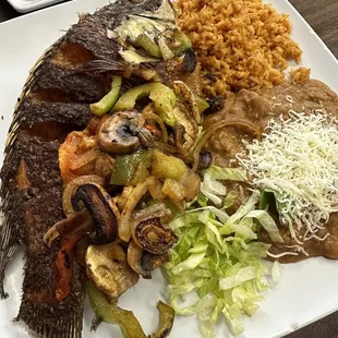 Delicious mojarra fish