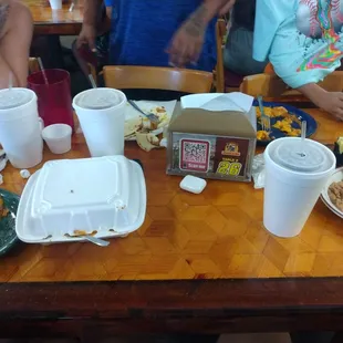 Everyone else had plates and the gave me mine in a to go box- really messed my appetite .