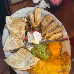 Sampler plate
