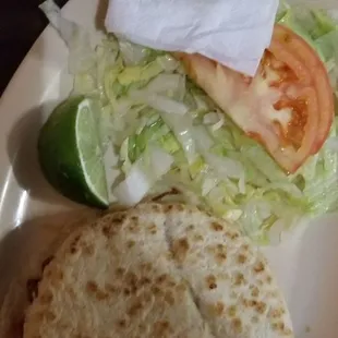 And my untouched gordita since I got pastor meat and won&apos;t dare to eat since I&apos;m pregnant and my husband said it was undercooked