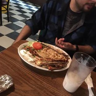 Chicken quesadilla plate