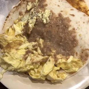  plate of breakfast food