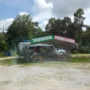 The front and new sign to the greatest taco truck in Spring