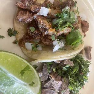 Tripa y lengua tacos!