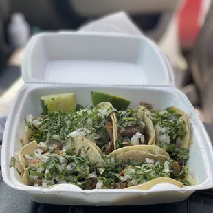 Tacos de carnitas