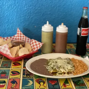 Green chicken enchiladas