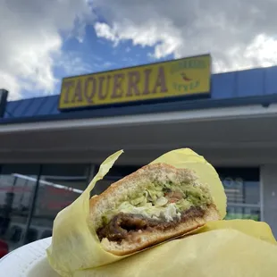 Thursday torta de milanesa