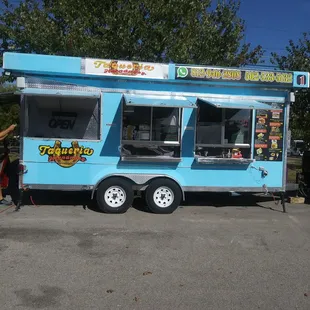 Food truck outside