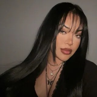 Itzel L.