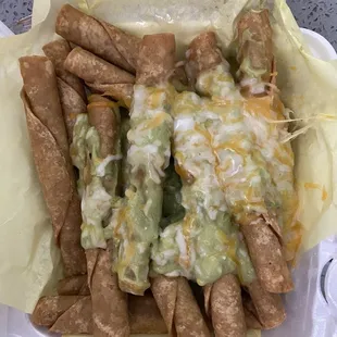 Top Roll Tacos