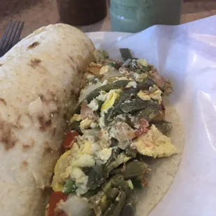 Huevos con Nopalitos a la mexicana