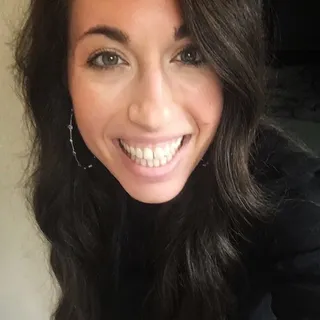 Ariana V.