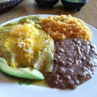 Cheese enchiladas with salsa verde