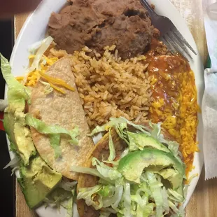 Combo - enchilada, chalupa an hard taco