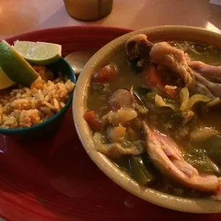Caldo de pollo!