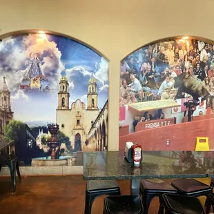 Beautiful wall murals in the restaurant (10/23)