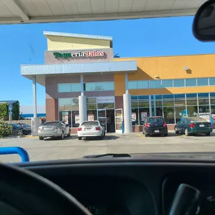 First one in, last one to leave. Waiting 30min as i watched other customers order and get there food first. Felt disrespected