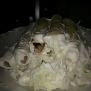 Smothered cream with fresh cabbage compliment well